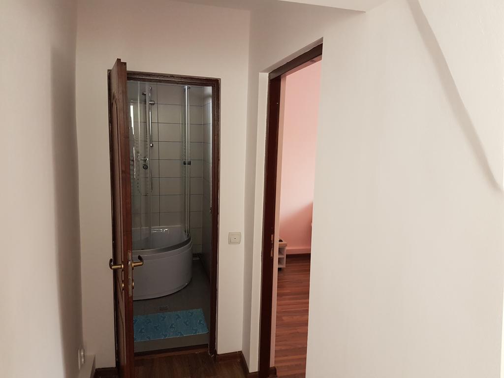 Apartamento Amma Braşov Exterior foto