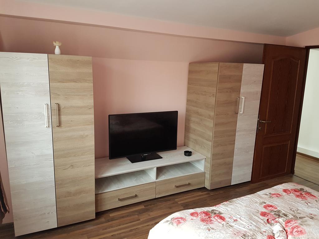 Apartamento Amma Braşov Exterior foto