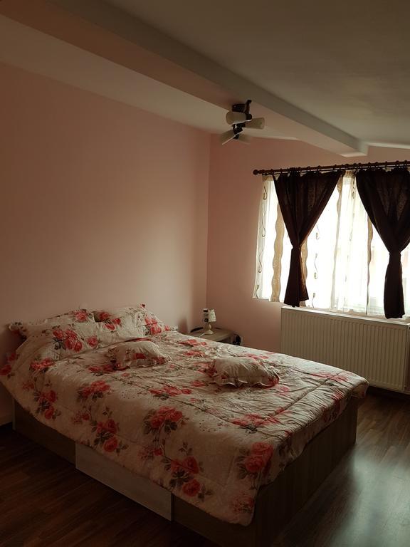 Apartamento Amma Braşov Exterior foto